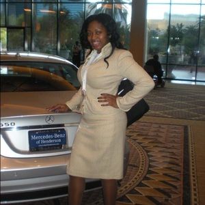 Tahari Business Suit Size 8